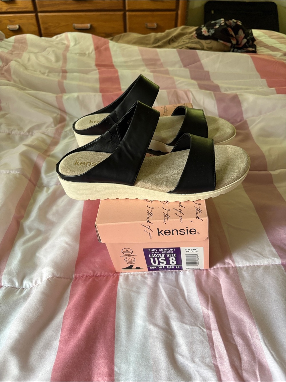 kensie Endy Comfort sandal
